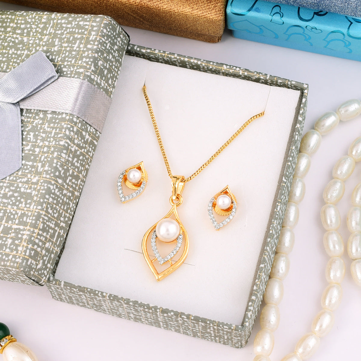 Gold Plated Pearl Pendant Set with Chain and Earrings