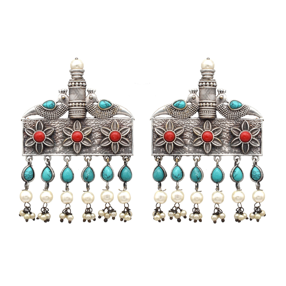 Gleaming Antique Elegant Earrings
