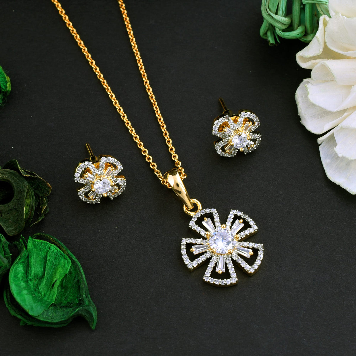 Eternal Diamond Glamour Pendant Set with Chain and Earrings