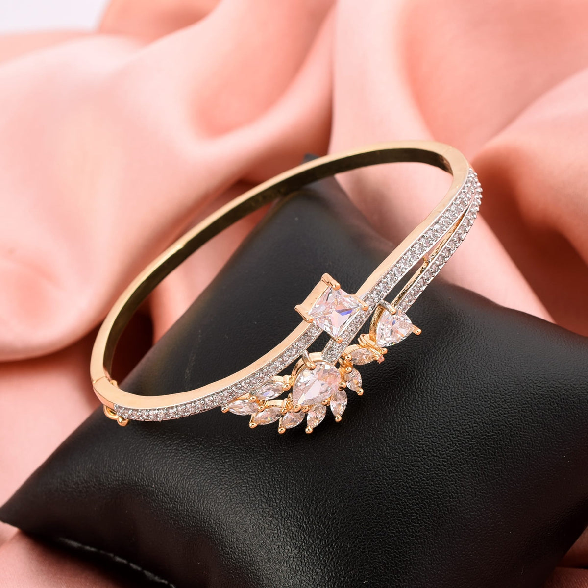 Gleaming Gold Gem Bracelet with Adjustable Lock System