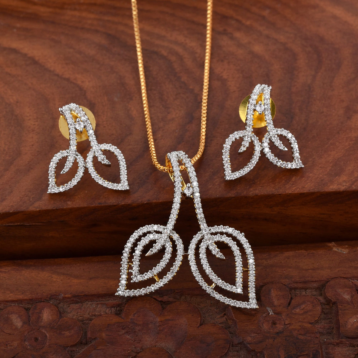 Radiant Drop Gold Diamond Pendant Set