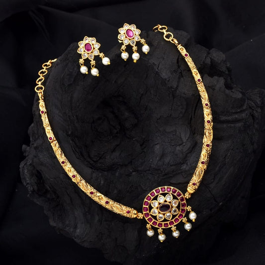 Gilded Heritage Necklace Set