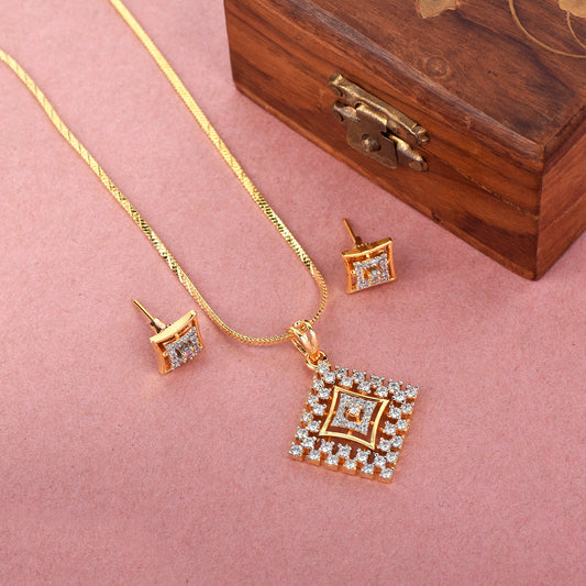 Starlight Elegance Pendant Set with Chain
