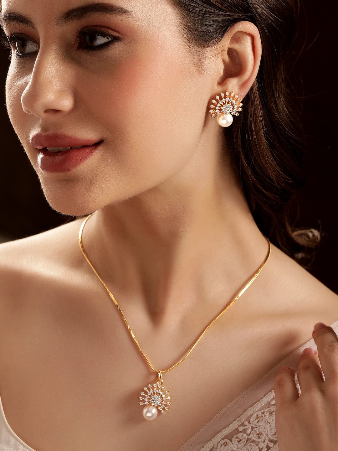 Eternal Pearl Pendant Set with Chain and Earrings
