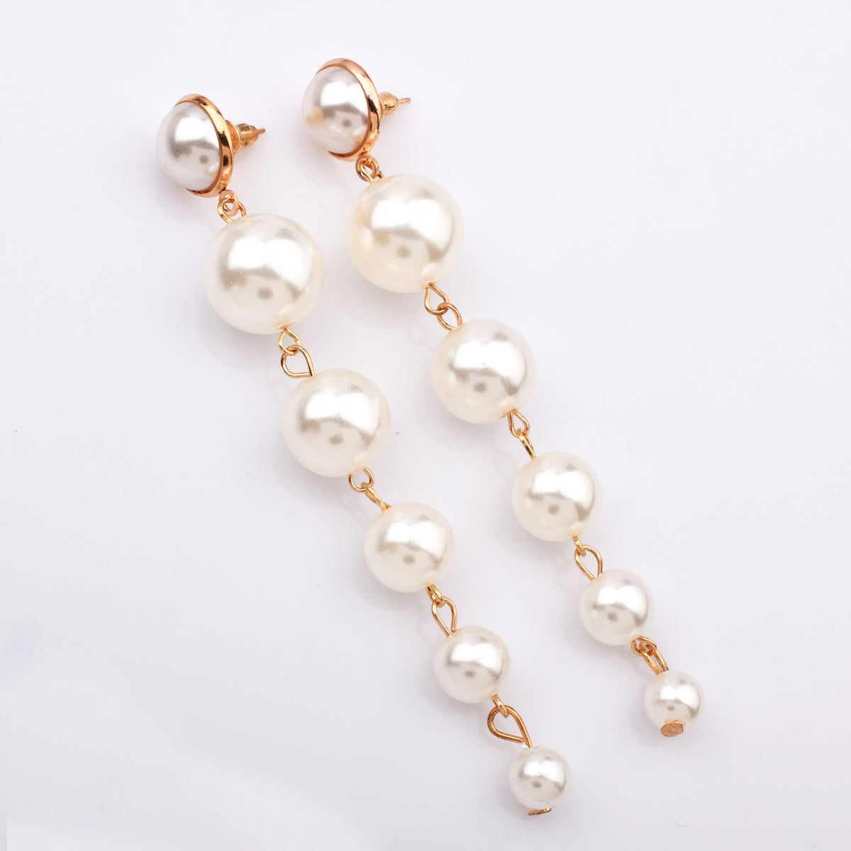 Pearl Stream Danglers/Earrings